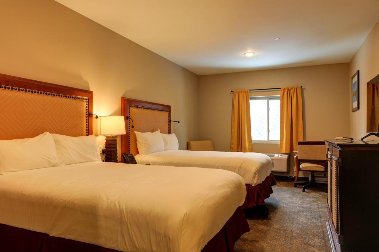 Wagon Wheel Hotel West Yellowstone Exterior foto